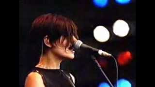 Elastica - Stutter (Feile '95)