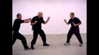 CFTQ BÂTON RETENTION AND KNIFE DEFENCE TECHNIQUE