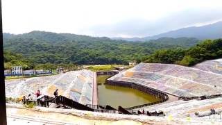 基隆星空草原 寶特瓶梵谷名畫 20160806 1000 1186