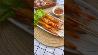 បង្គាអាំងអំបិលម្ទេស 😋🤤 Grilled Shrimps with Chili and Salt 🍤🌶️  #cookingshows #yummyfoods