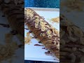 Çilek muz çikolata badem fındık krep waffle çilek çikolata chocolate