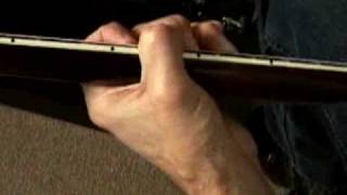 Blues Guitar Lesson - Larry Carlton - 335 Blues - Bend Vibrato