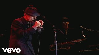 Leonard Cohen - Ain't No Cure For Love (Live in London)