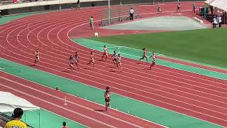 近畿高校ユース陸上2022　2年 女子200M予選2組.  1着　好井　愛結(2) ﾖｼｲ ｱﾕ 山手　　兵　庫 25.43