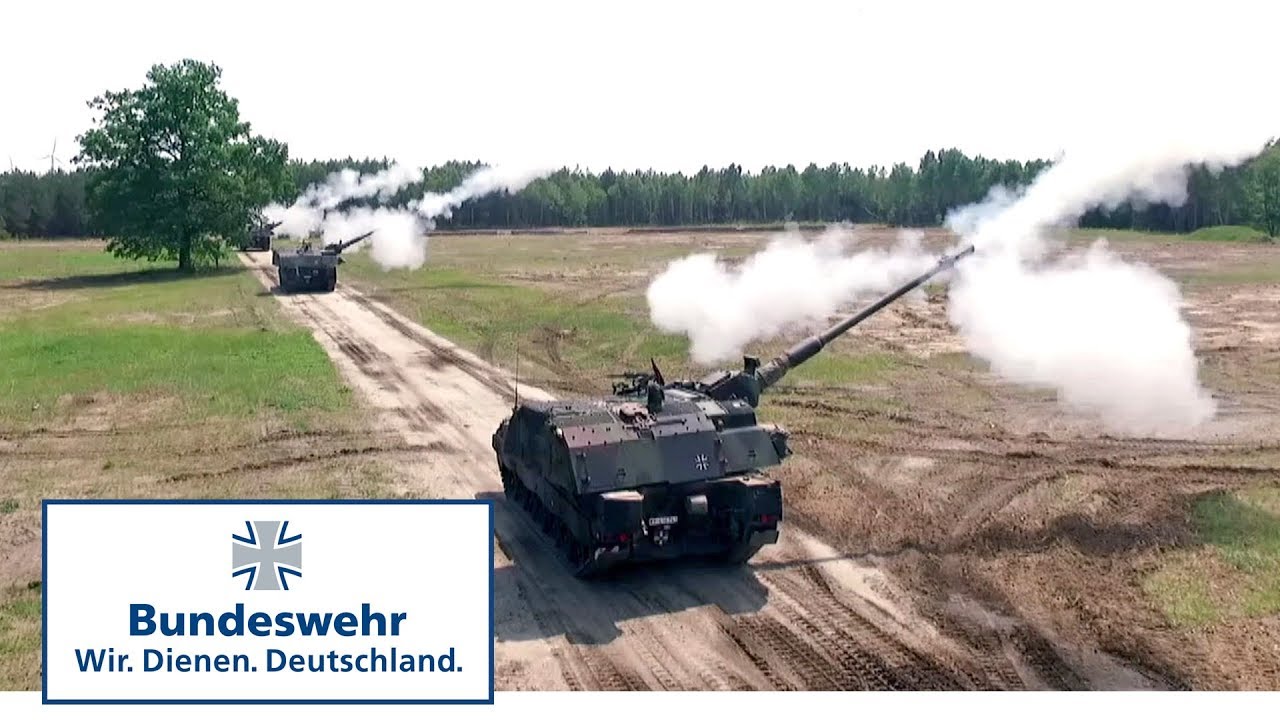 Panzerhaubitzen Kämpfen Zwischen Häusern - Bundeswehr - YouTube