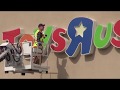 Toys R Us going out of business banner Install