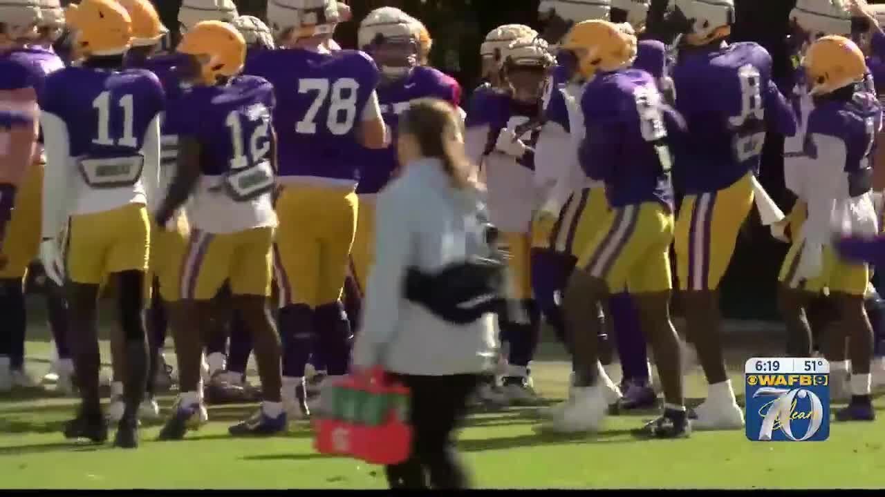 LSU Practices Ahead Of ReliaQuest Bowl - YouTube