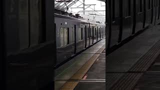 相鉄線　9703✕10　各駅停車　横浜行　天王町駅到着　#相鉄 #天王町 #横浜 #相模鉄道 #9000系 #sotetsu #shorts