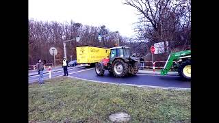 Rolnicy protestujący w okolicach Kościana