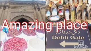 Lahori Chargha at Delhi Gate | Local Street Food of Walled City of Lahore, Pakistan