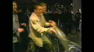 Guns n Roses Vancouver Riot footage, cancelled show, 2002, GnR Fans Riot -General Motors Place arena