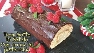 Tronchetto di Natale con crema al pistacchio