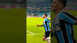 GOL DE KIKE OLIVERA! O Uruguaio fez o segundo gol do tricolor e deixa o Grêmio novamente na frente!