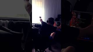 Братишка зажигает #рек #shorts #tiktok #prank #рекомендации #брат #приколы #смешно