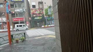 【NOWJAPAN】台風19号（ハギビス）の様子／東京都・新宿区