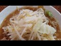 五所川原市、麺やtoshima（としま）のじろう（背脂無し、ニンニク増し）。