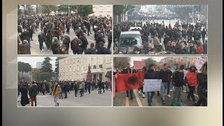 LIVE PROTESTA/ Studentët para kryeministrisë: Dil zoti Rama ose ik!