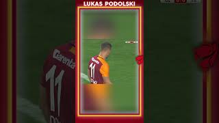 Lukas Podolski, Fenerbahçe Kalesini Baskı Altına Alıyor! 💣 | Galatasaray