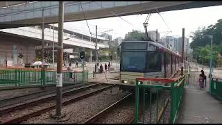 港鐵輕鐵第三期列車（1108 ＋ 1093）行走610綫，兼駛入輕鐵車廠站一台