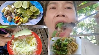 Papaya Salad with prohok sauce | បុកល្ហុងប្រហុកឆៅ បែបស្រុកស្រែ👍😋