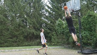 Jesserthelazer Plays Basketball!