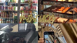 Mini Vlog 🥨🍰|| eat, eat, eat