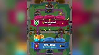 4600  trophies in CR : Replays