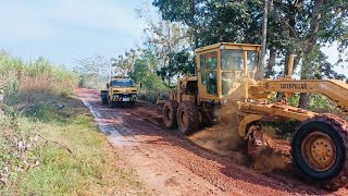 เกรดถนนดินลูกรัง ตัวแรง รถเกรด CATERPILLAR 140G 🚜 #ประทุมทองเอ็นเตอร์ไพรส์