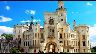 Hluboka nad Vltavou Castle Walking Tour