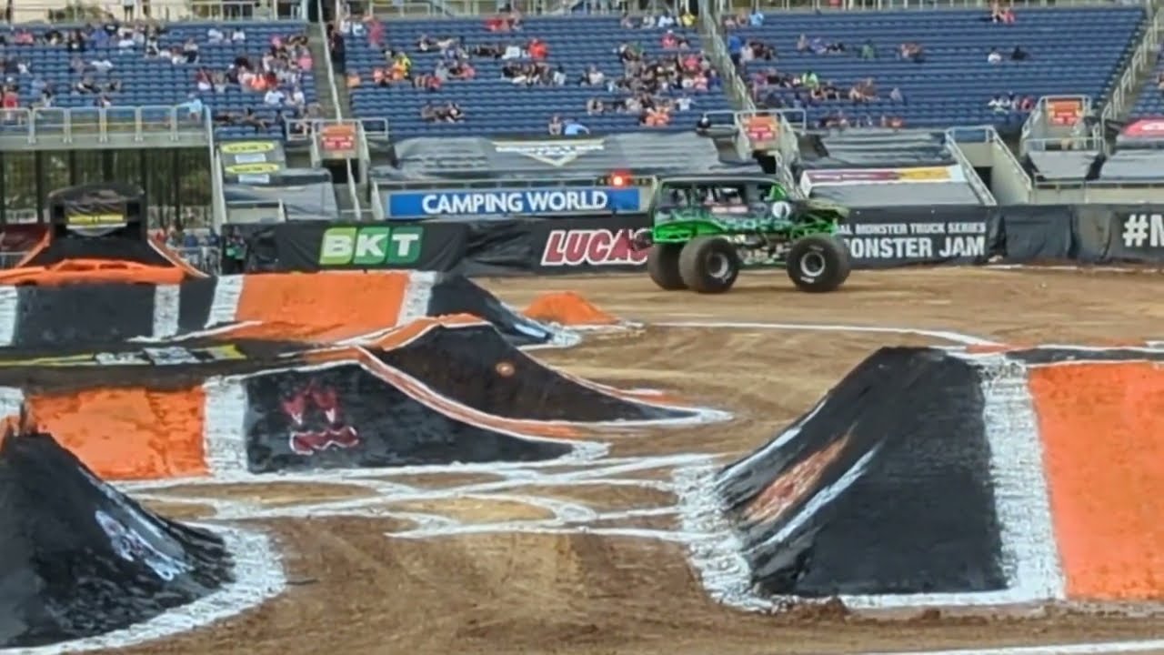 Monster Jam Orlando, Florida October 29, 2022 Grave Digger Ride Truck ...