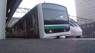 【グリーンの京浜東北線！】　勝田駅から発車するE501系