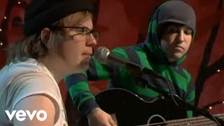 Fall Out Boy - Sugar, We're Goin Down (Unplugged For VH1.com)