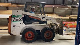 Bobcat 753 With Forks