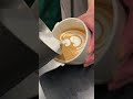 スターバックスでラテアート【ばら】 shorts starbucks latteart スターバックス ラテアート スタバ店員