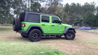 2018 Jeep Wrangler JL with 20 inch rims/ 33 inch tires