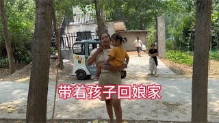 今天李佳带孩子回娘家，妈妈对阿杜做法却很不满意，最后还说这话