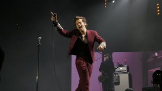Harry Styles - What Makes You Beautiful, live in Antwerp, Sportpaleis