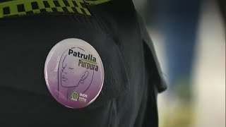 Mujeres policías patrullarán Transmilenio para atender y prevenir casos de acoso