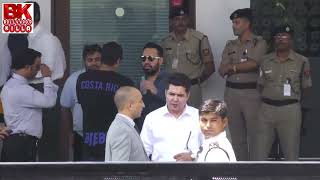 Salman Khan Bodyguard Shera & His Team Waiting To Pickup JUSTIN BEIBER