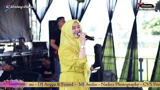 Download Mp3 YESSI SOVIA Sekali Seumur Hidup @ D''Bintang Musica @ Sukasari Kaler