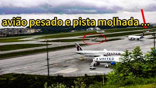 GULFSTREAM G700 PILOTOS SECANDO A PISTA NA DECOLAGEM | AEROPORTO DE GUARULHOS