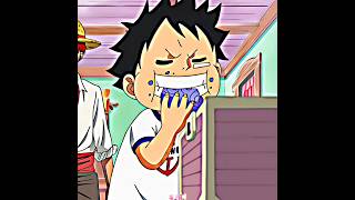 LUFFY EATS GUM-GUM FRUIT 😯