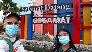 Vintage Town Segamat, Johor + FIRST TIME trying MOONCAKE! Mid-Autumn Festival - MALAYSIA TRAVEL VLOG
