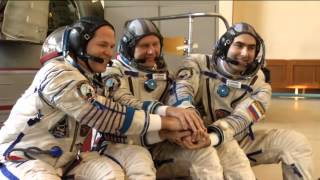 Expedition 33/34 Crew Conducts Final Qualification Training