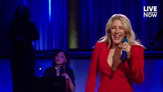 Ellie Goulding Performs Love Me Like You Do