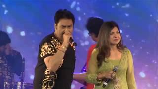 Mera Dil Bhi Kitna Pagal - Kumar Sanu & Alka Yagnik -Live in Concert, Dubai