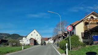 Sonnige Fahrt durch Kürnberg, Schopfheim, Lkr Lörrach in Schwarzwald, Baden-Württemberg