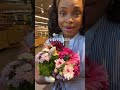 shop with ebony at whole foods . 🍓🥑🍌🥭💐 shopwithme groceryshopping ditlofasahm