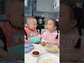 为了一口吃的，说话一套一套的，胆子也肥了….. funny 家庭 萌娃 cutebaby