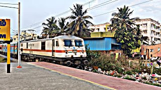 WAP7 Meets WAP4|12633 Kanyakumari SF express|Krishnarajapuram WAP7|Arakkonam WAP4|Indian Railways